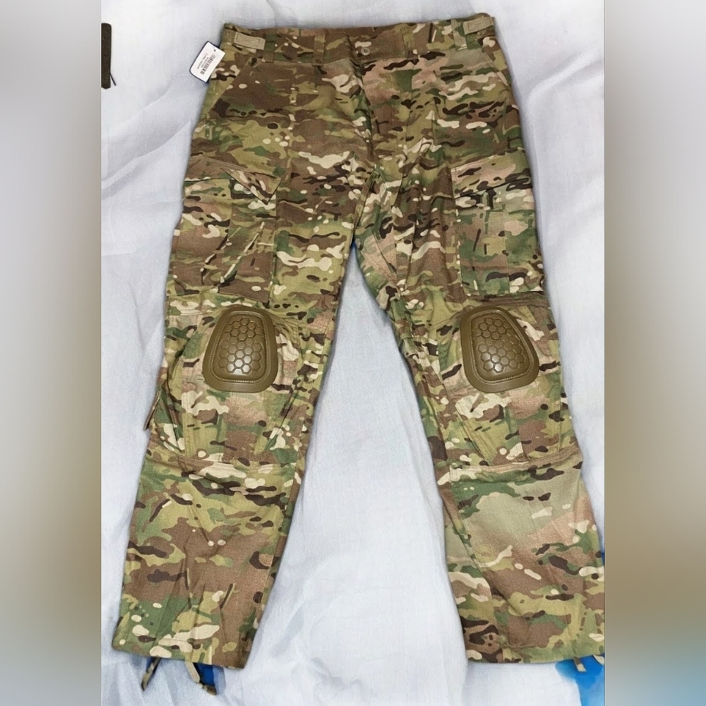 USGI RFI Crye Style Army Combat Pants Multicam OCP With Knee Pads ACP Devgru